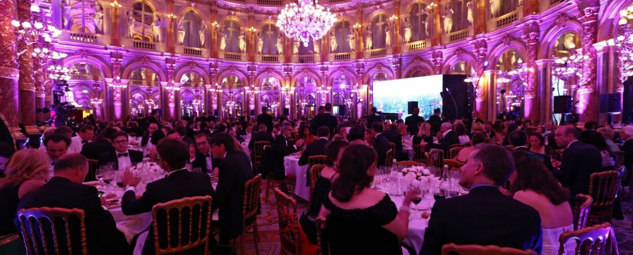 Solidaridad en París