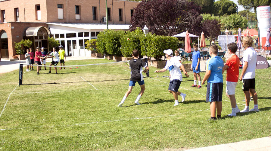 Competición y valores, de la mano