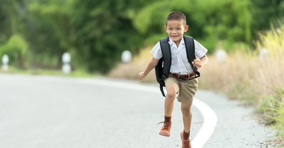 Las mochilas y su relación con el dolor de espalda