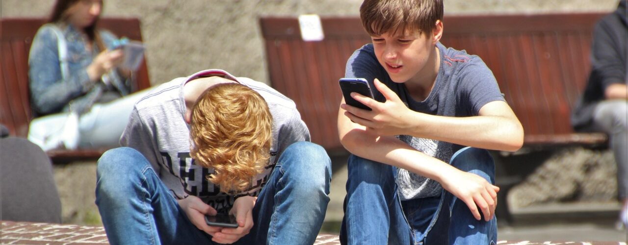 Encender la pantalla… ¿para apagar el cuerpo?