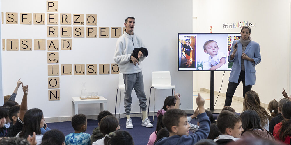 Alex Roca inspira en el Centro Fundación Rafa Nadal de Palma