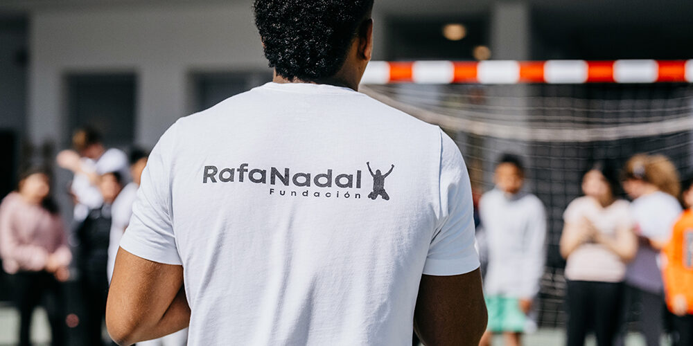 Preparando la Escuela Especial de Verano en los Centros Fundación Rafa Nadal