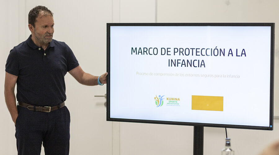 EL ÓRGANO DE GOBIERNO DE LA FUNDACIÓN RAFA NADAL PARTICIPA EN LA FORMACIÓN SOBRE LA LOPIVI Y LOS DERECHOS DE LA INFANCIA